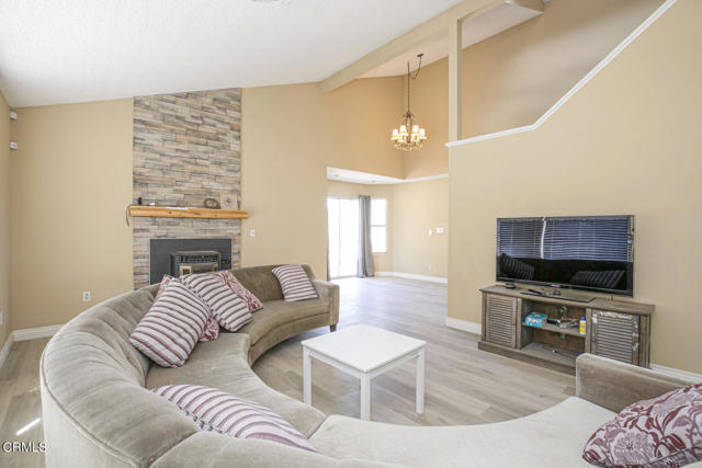 3831 E Ave T 8, Palmdale CA: https://media.crmls.org/mediaz/d0891cd5-170c-4fd3-8b6f-dcd034a2675d.jpg
