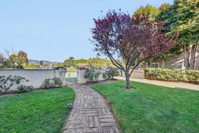 65 Monte Vista Avenue, Watsonville CA: https://media.crmls.org/mediaz/d0892c29-e965-4016-82fb-12f5abfd362e.jpg