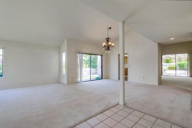 11742 Avenida Sivrita, San Diego CA: https://media.crmls.org/mediaz/d0894f47-318f-41c4-8694-e215acf64735.jpg