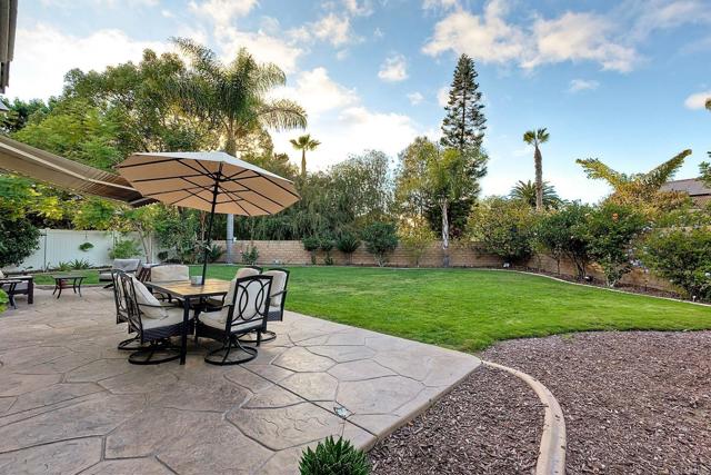 4540 Arbor Glen Way, Oceanside CA: https://media.crmls.org/mediaz/d089b151-bc62-44bb-b01e-a9bf44382b57.jpg