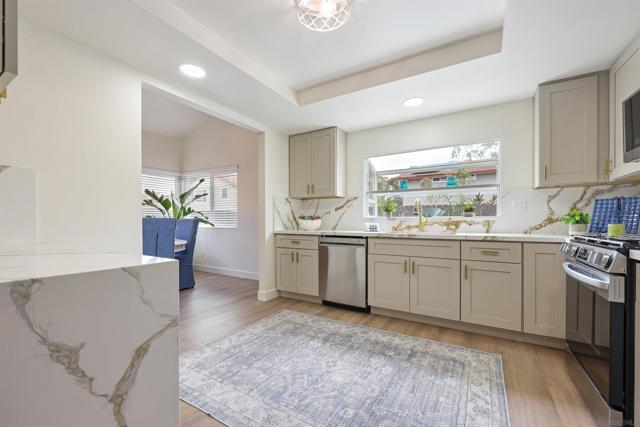 1547 Point Dume, Chula Vista CA: https://media.crmls.org/mediaz/d08a57c5-05eb-4def-b080-f1db9234cc06.jpg