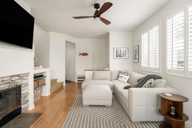 Detail Gallery Image 9 of 29 For 382 Carmel Creeper Pl, Encinitas,  CA 92024 - 2 Beds | 2/1 Baths