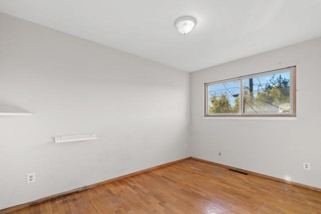 15 Work Avenue, Monterey CA: https://media.crmls.org/mediaz/d08bdea4-3d14-4f21-b551-71fdd348ead5.jpg