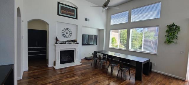 Image 17 of 29 For 10133 Annie Street