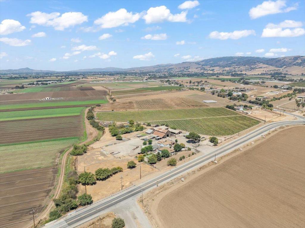 2675 Pacheco Pass Highway