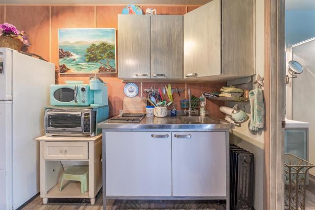 4355 Opal Cliff Drive, Santa Cruz CA: https://media.crmls.org/mediaz/d08f8bec-f303-4a2a-b697-0dec2b81e20d.jpg
