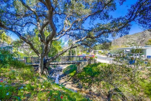14215 Pecan Park Ln, El Cajon CA: https://media.crmls.org/mediaz/d0904663-e144-48c5-b622-565c452bc043.jpg