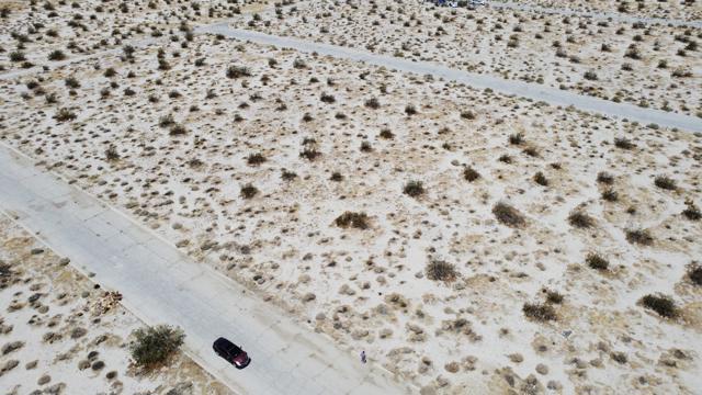 57 Norman Avenue, Desert Hot Springs CA: https://media.crmls.org/mediaz/d090e280-07d9-46f2-b7f8-78fbad5a3f33.jpg