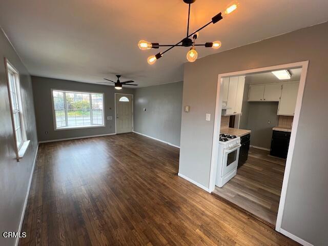 2456 Katherine Avenue, Ventura CA: https://media.crmls.org/mediaz/d0924b0c-7e7c-4ff4-84c1-f446229e852e.jpg