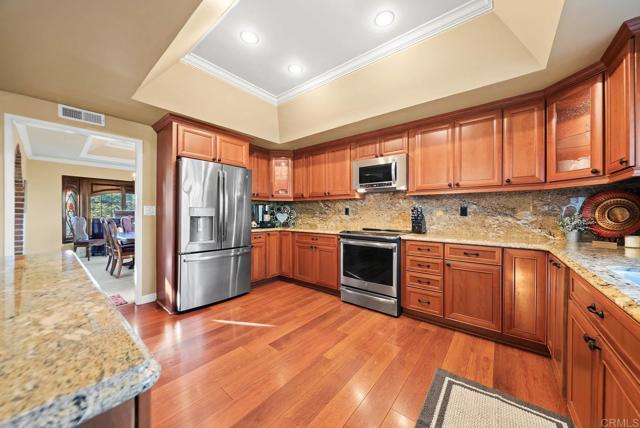 Detail Gallery Image 25 of 64 For 11921 1/2 Fuerte Dr, El Cajon,  CA 92020 - 4 Beds | 3 Baths