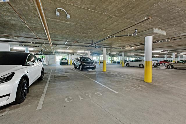 800 S Abel St, Milpitas CA: https://media.crmls.org/mediaz/d0928434-c0ac-4ac8-b5ad-939e77884212.jpg
