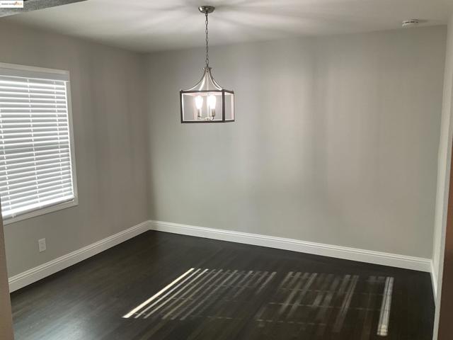 184 Panoramic Avenue, Pittsburg CA: https://media.crmls.org/mediaz/d092aed1-c779-4bac-8bff-a736f256c41c.jpg