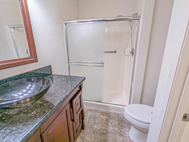 Image 21 of 27 For 12565 Oaks North Drive 211