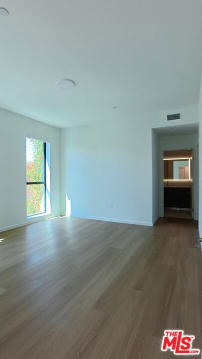 5119 Colfax Avenue, 203 photo 15