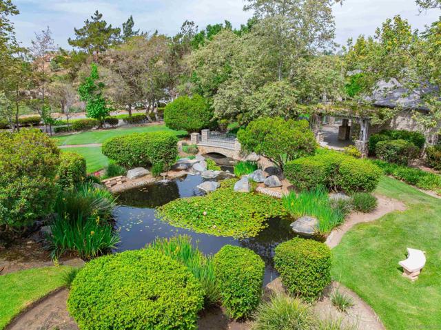 1964 Tracy Ct, Fallbrook CA: https://media.crmls.org/mediaz/d093e91b-66c8-4828-a710-686f7c48b22d.jpg