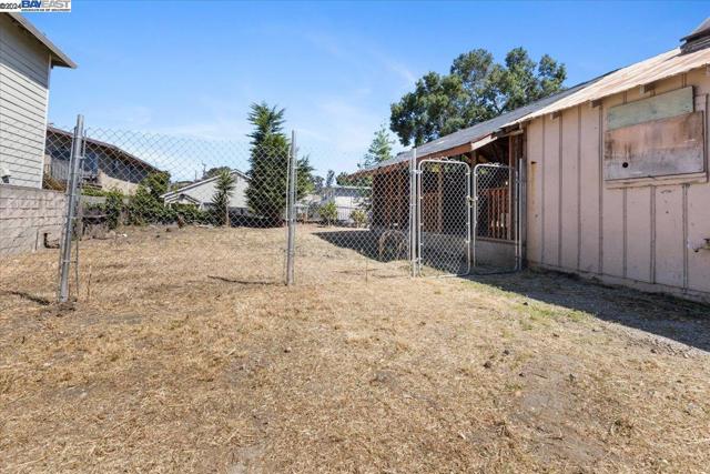 Image 14 of 17 For 3060 Pleitner Ave