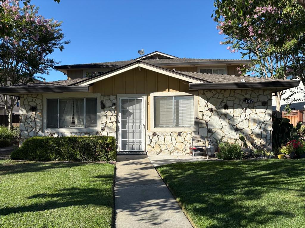 1335 Scossa Avenue #1