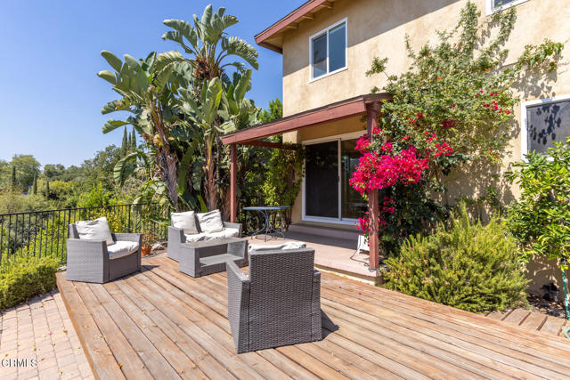 Detail Gallery Image 36 of 40 For 1932 Hilldale Dr, La Canada Flintridge,  CA 91011 - 4 Beds | 2/1 Baths