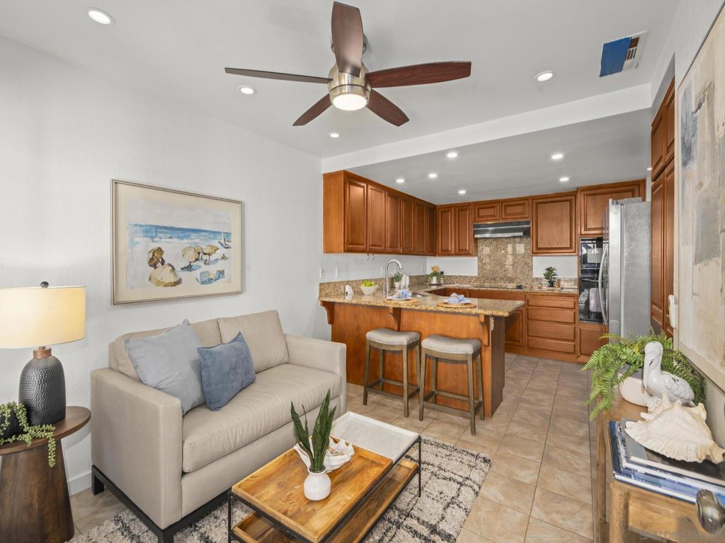 MLS #250043041SD image #30