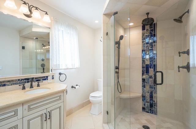 23465 Redding Circle, Salinas CA: https://media.crmls.org/mediaz/d09955c1-147f-470c-bcf5-18dac774d816.jpg