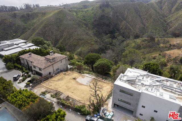 Drew Fenton | 1515 Umeo Road Pacific Palisades CA | MLS: 7254935