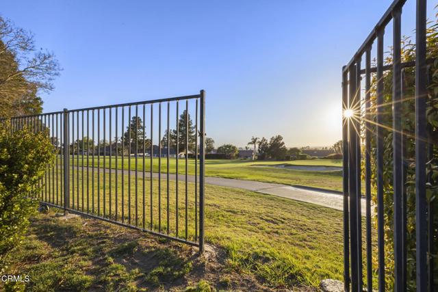 635 Via Del Cerro, Camarillo CA: https://media.crmls.org/mediaz/d09a8361-4cae-4904-a52b-0ec8c8c3b189.jpg