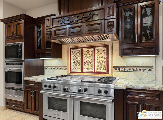 3 Coronado Court, Rancho Mirage CA: https://media.crmls.org/mediaz/d09ab516-0628-4100-9807-313b954c2219.jpg