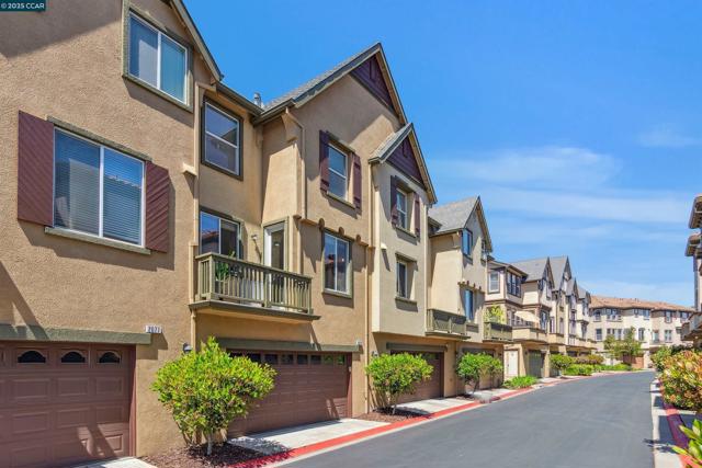 2073 Watermill Rd, San Ramon CA: https://media.crmls.org/mediaz/d09b5db0-2310-4d8b-9d7e-f4accbf9f9b2.jpg