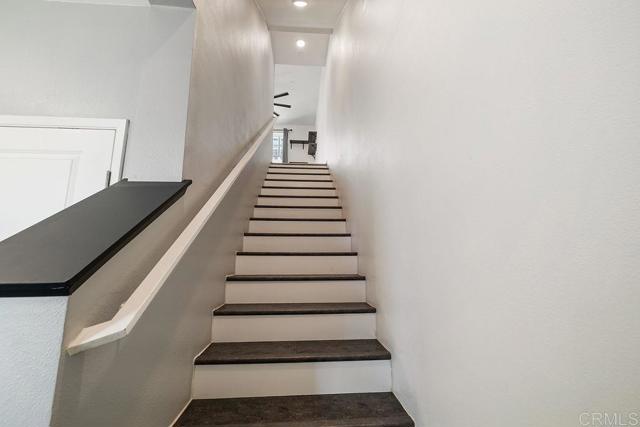 5241 Rockfish Lane, San Diego CA: https://media.crmls.org/mediaz/d09be785-4101-48d2-80cd-843a1b6f18a7.jpg