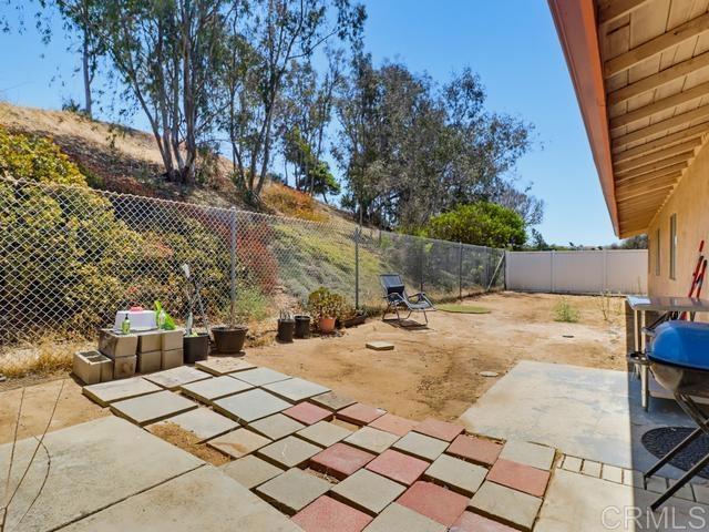 5949 Tonawanda Dr, San Diego, CA 92139 photo 30