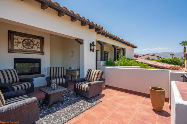 51865 Via Bendita, La Quinta CA: https://media.crmls.org/mediaz/d09eee7f-1432-44de-9739-ca8ac69c1dea.jpg