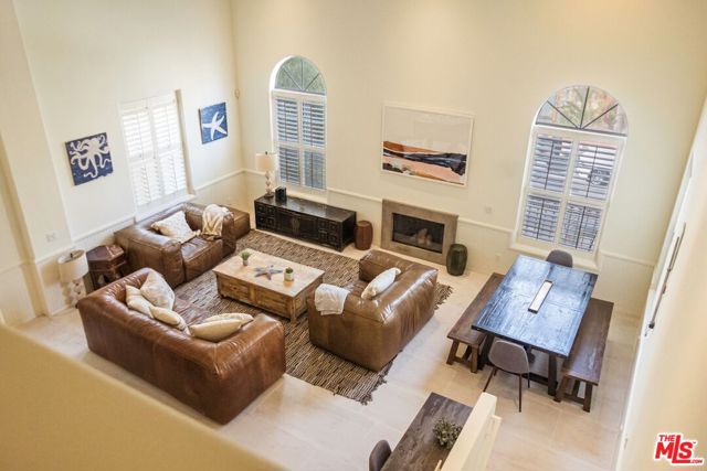 120 Galleon Street, Marina del Rey CA: https://media.crmls.org/mediaz/d09f6c22-341d-4502-ba78-d083bbd98dcf.jpg