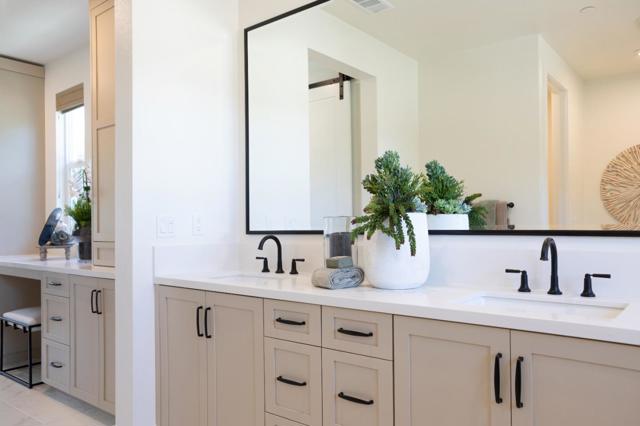 7363 Ailes Court, Gilroy CA: https://media.crmls.org/mediaz/d0a10ac6-3da7-4e39-ab58-3cec03d8af03.jpg