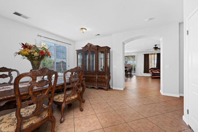 1643 Casper Road, San Jacinto CA: https://media.crmls.org/mediaz/d0a3425c-1f75-4cbd-994c-6d9ffb0bf0da.jpg
