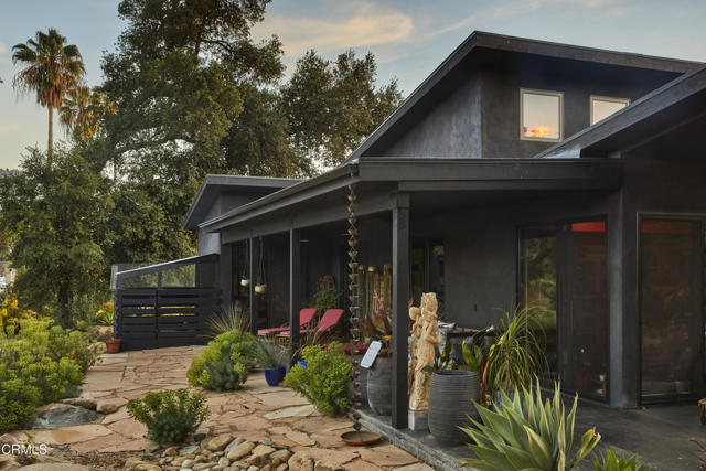 12293 Topa Lane, Santa Paula CA: https://media.crmls.org/mediaz/d0a3e98d-5b1d-4791-9a3e-ee4db1b79261.jpg