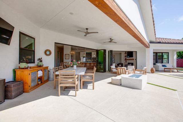 2630 Vistosa Place, Carlsbad CA: https://media.crmls.org/mediaz/d0a40068-1ec0-426e-968f-030fa8321ac4.jpg