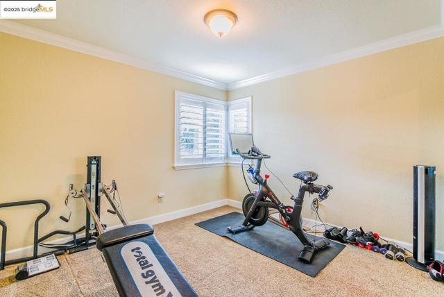 2438 Pinehurst Ct, Discovery Bay CA: https://media.crmls.org/mediaz/d0a8b26d-1ad5-4eee-acea-39ee44a72b50.jpg