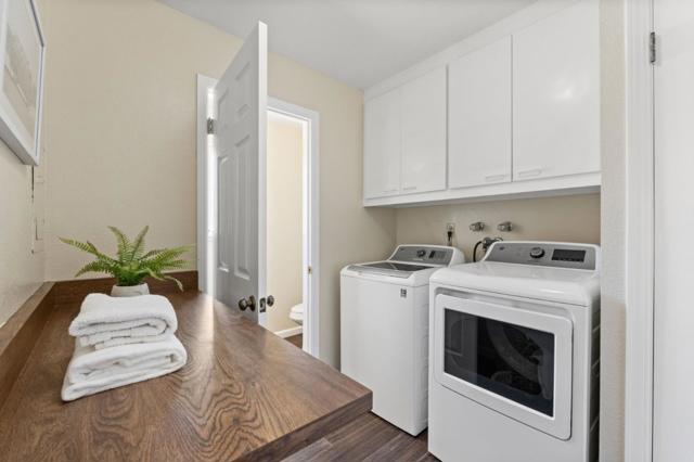 10980 New Avenue, Gilroy CA: https://media.crmls.org/mediaz/d0a8ecd5-e5ed-45e0-8834-9f06644e9428.jpg