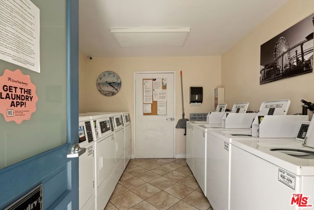 2721 2nd Street, 205 photo 24