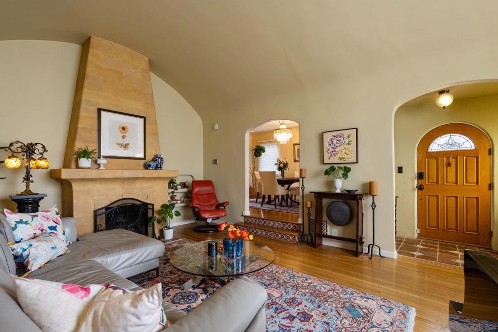 2743 33rd St - photo 7
