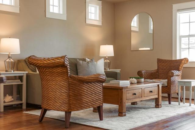 360 5th Avenue, Santa Cruz CA: https://media.crmls.org/mediaz/d0abca5a-a6cd-4c19-9687-3f0f9d0ed141.jpg