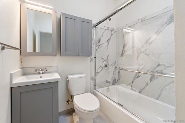 965 Highland Drive, Vista CA: https://media.crmls.org/mediaz/d0ac2a1b-5cbf-453e-8ab1-26d95b6537f5.jpg