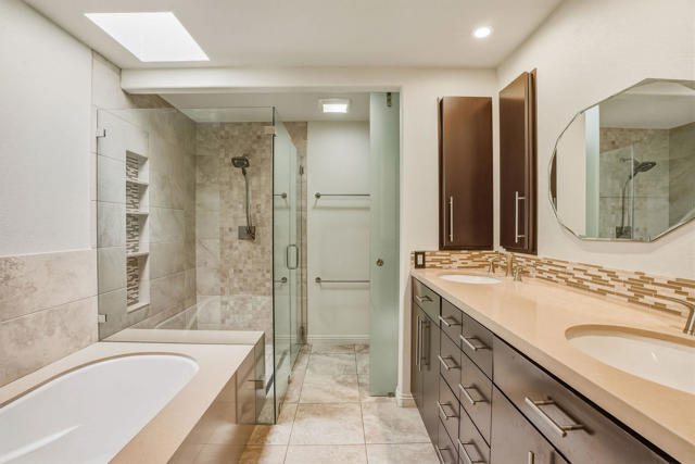 Image 21 of 45 For 72806 Fleetwood Circle