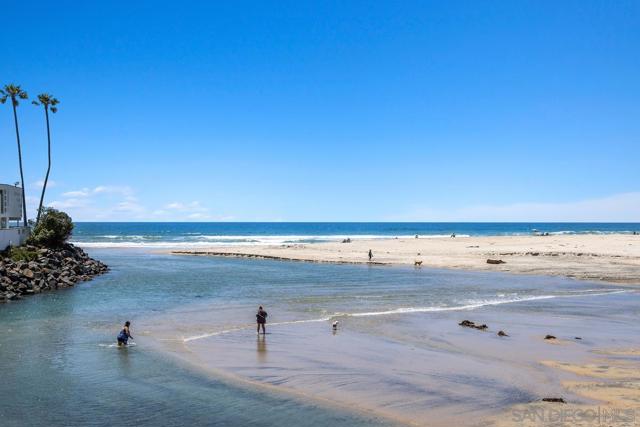 147 S Rios, Solana Beach CA: https://media.crmls.org/mediaz/d0ad2664-7e4e-42f5-bdb8-811c6e1ecb92.jpg