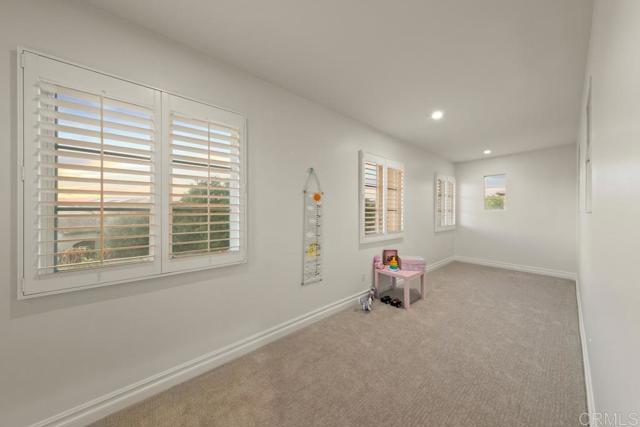 7845 Caminito Camelia, San Diego CA: https://media.crmls.org/mediaz/d0ad4f15-87b1-4b55-afad-a2bbf8d18463.jpg