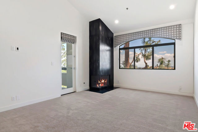2142 Century Park Lane, Los Angeles CA: https://media.crmls.org/mediaz/d0ad5f9a-48d9-4f5f-a21b-5eb28e0dc557.jpg