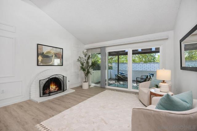 12753 Caminito Cancion, San Diego CA: https://media.crmls.org/mediaz/d0ad64a1-895d-4309-ad6f-c5f5a7dd5078.jpg