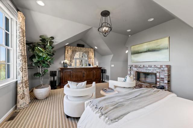 1600 Marlborough Road, Hillsborough CA: https://media.crmls.org/mediaz/d0adb75b-3cf4-49c7-8020-ec7422a7e3ac.jpg