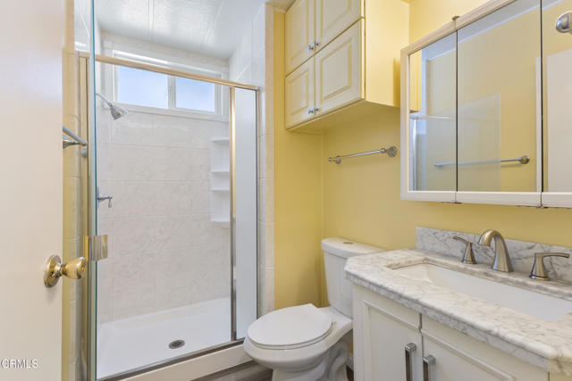 Detail Gallery Image 18 of 29 For 180 Camelia Way #180,  Ventura,  CA 93004 - 2 Beds | 2 Baths