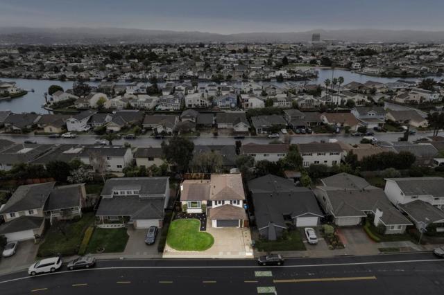 Image 42 of 52 For 950 Gull Avenue